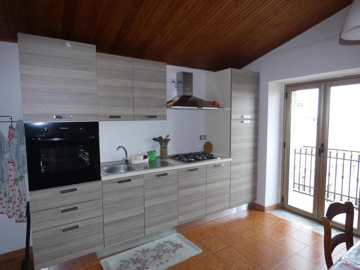 Holiday House Leilighet Santa Severina Eksteriør bilde